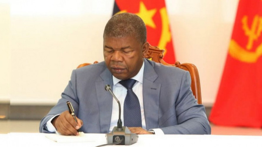 Presidente da República indulta 300 presos