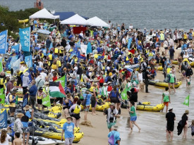 Detidas 141 pessoas na Austrália em protesto contra o porto de carvão - DR