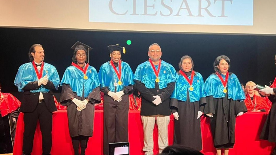 Angolanas destacam-se na Confer&ecirc;ncia Internacional da CIESART em Espanha