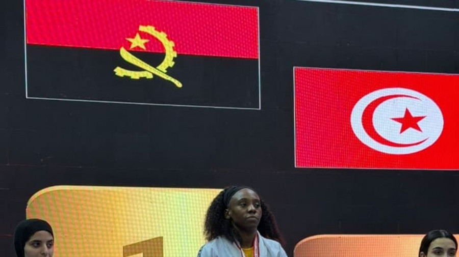 Uma das atletas angolanas que conquistou medalha de ouro no africano de Ju-Jitsu, na Tun&iacute;sia