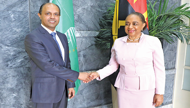 Secret&aacute;ria de Estado recebeu embaixador indiano 