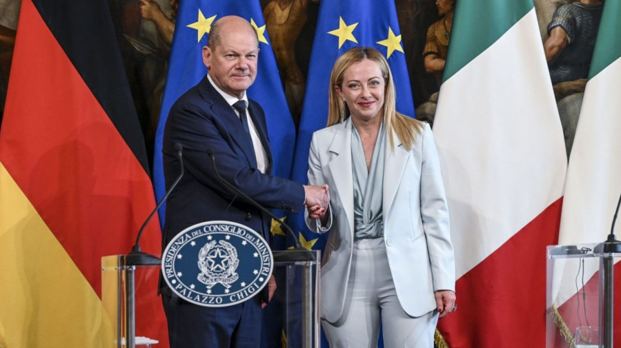 It&aacute;lia e Alemanha defendem refor&ccedil;o do pilar europeu da NATO