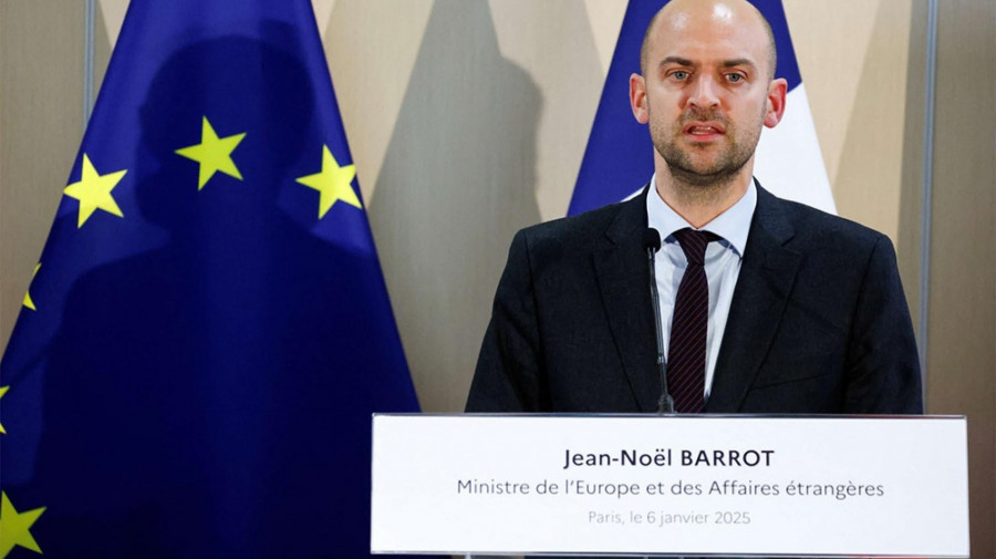 Fran&ccedil;a contraria Rutte e diz que europeus podem e devem ter autonomia na Defesa