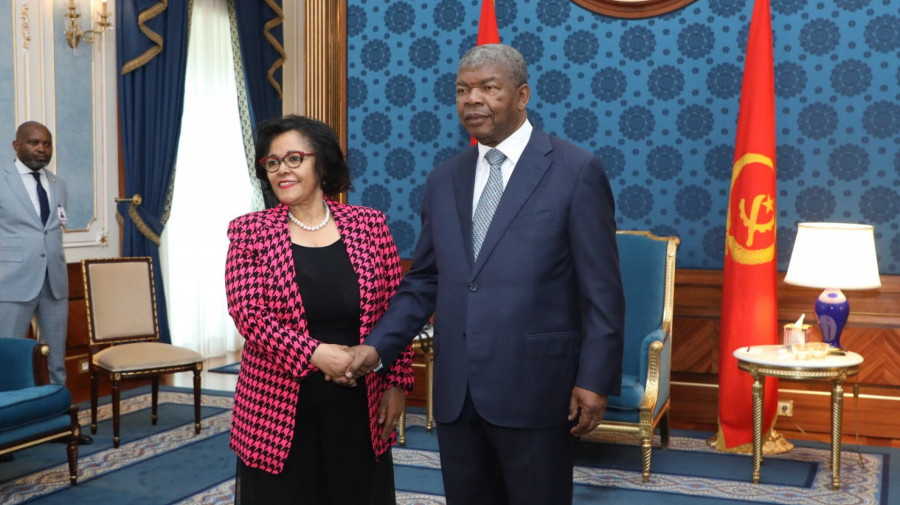 Presidente da Rep&uacute;blica, Jo&atilde;o Louren&ccedil;o, recebeu a directora executiva da Ag&ecirc;ncia de Desenvolvimento da Uni&atilde;o Africana, Nardos Bekele-Thomas
