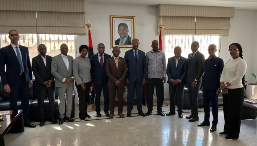 Delega&ccedil;&atilde;o da C&acirc;mara dos Despachantes Oficiais de Angola no Dubai 