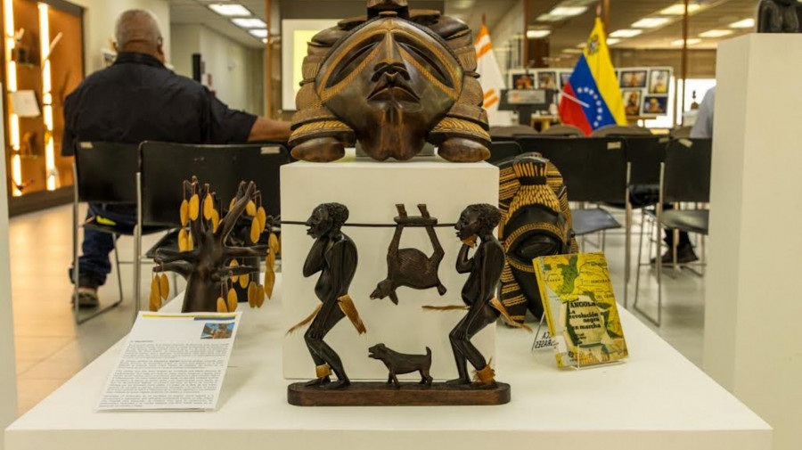 Diversidade cultural angolana exposta em Venezuela