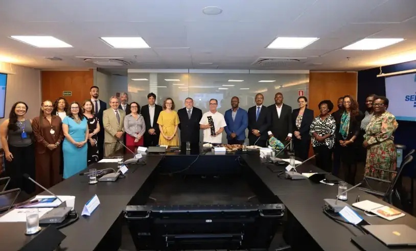 Mo&ccedil;ambique e Brasil refor&ccedil;am coopera&ccedil;&atilde;o para impulsionar neg&oacute;cios