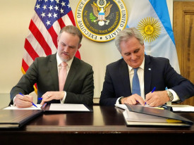 Argentina assina acordo de com&eacute;rcio e investimento com os EUA - DR
