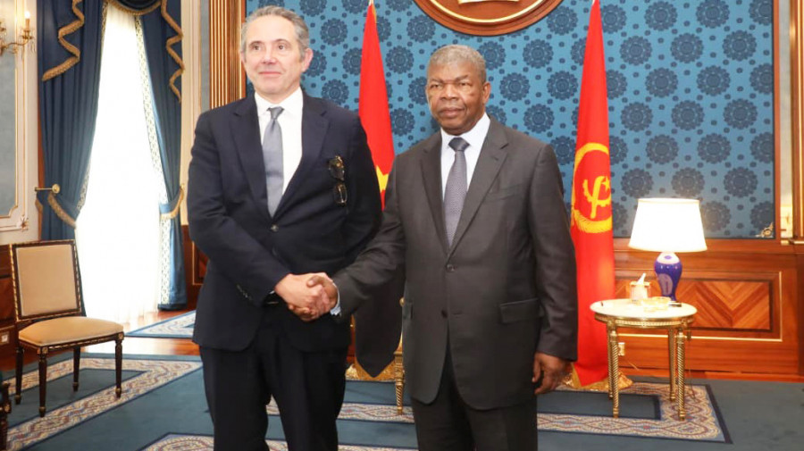 Presidente da Rep&uacute;blica, Jo&atilde;o Louren&ccedil;o, recebeu em audi&ecirc;ncia, o representante especial da Uni&atilde;o Europeia para regi&atilde;o dos Grandes Lagos, Johan Borgstam