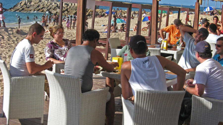 Cidad&atilde;os brasileiros em Angola 