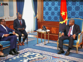 Presidente da Rep&uacute;blica e em exerc&iacute;cio da Uni&atilde;o Africana, Jo&atilde;o Louren&ccedil;o, recebeu em audi&ecirc;ncia o co-fundador da Cimeira Global de Investimento em &Aacute;frica, Akinwumi Adesina - CIPRA