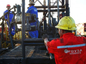 EUA autorizam petrol&iacute;feras a retomar opera&ccedil;&otilde;es - DR