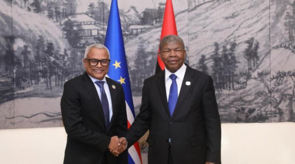 Presidente da Rep&uacute;blica, Jo&atilde;o Louren&ccedil;o, e o seu hom&oacute;logo de Cabo Verde, Jos&eacute; Maria Neves, na Eti&oacute;pia - Arquivo