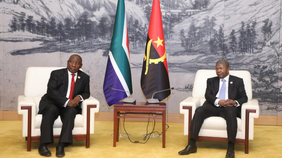 Presidente da Rep&uacute;blica, Jo&atilde;o Louren&ccedil;o, re&uacute;ne-se com seu hom&oacute;logo da &Aacute;frica do Sul, Cyril Ramaphosa, na Eti&oacute;pia 