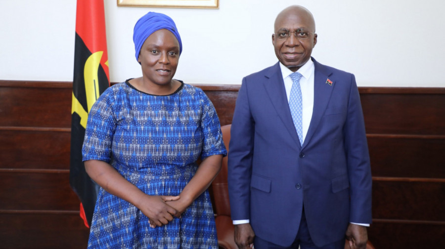 Ministro T&eacute;te Ant&oacute;nio com a Coordenadora da ONU em Angola