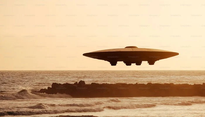 Trump ordena que sejam divulgados arquivos relacionados extraterrestres