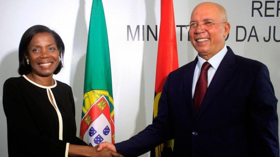 Ex-ministros da justi&ccedil;a apresentam obra sobre direitos humanos na CPLP