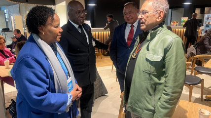 Presidente de Timor-Leste, Jos&eacute; Ramos-Horta, (dir) mant&eacute;m encontro com ministro das Rela&ccedil;&otilde;es Exteriores, T&eacute;te Ant&oacute;nio, em Genebra (Su&iacute;&ccedil;a)