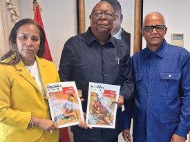 Vice-prefeita da cidade de Newark, L&iacute;gia Freitas, em Angola - DR