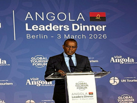 Ministro de Estado para a Coordena&ccedil;&atilde;o Econ&oacute;mica, Jos&eacute; de Lima Massano, discursa num dos actos da Feira Internacional de Turismo de Berlim 2026 - DR