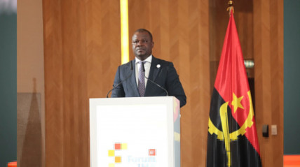 Ministro de Estado e Chefe da Casa Civil do PR, Dionísio da Fonseca, discursou na abertura da sexta edição do Fórum do Instituto de Modernização Administrativa - Edições Novembro