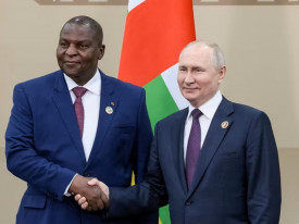 Presidente da RCA re&uacute;ne-se com Putin na oitava visita &agrave; R&uacute;ssia - DR