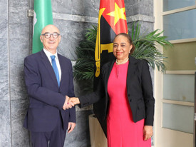 Secret&aacute;ria de Estado do MIREX com embaixador italiano  - DR