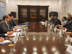 Ministro de Estado para Coordena&ccedil;&atilde;o Econ&oacute;mica, Jos&eacute; de Lima Massano, reuniu-se com membros do Executivo de Portugal - DR