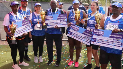Participantes na corrida do Dia Mundial da &Aacute;gua 
