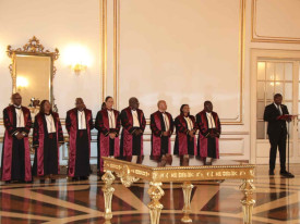 Oito novos ju&iacute;zes conselheiros do Tribunal Supremo de Angola tomaram posse - Edi&ccedil;&otilde;es Novembro