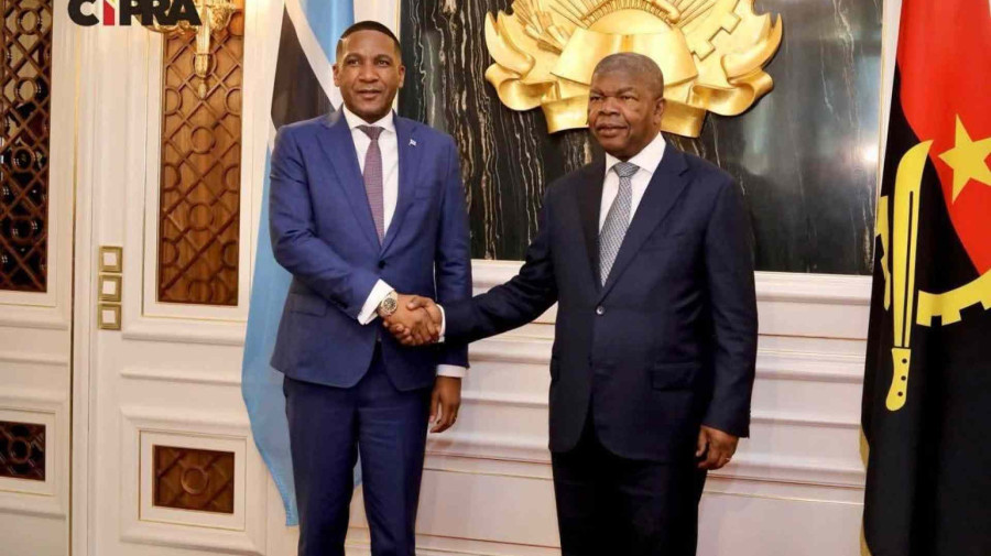 Presidente da Rep&uacute;blica, Jo&atilde;o Louren&ccedil;o, manteve um encontro de trabalho com o seu hom&oacute;logo do Botswana, Duma Gideon Boko, em Luanda