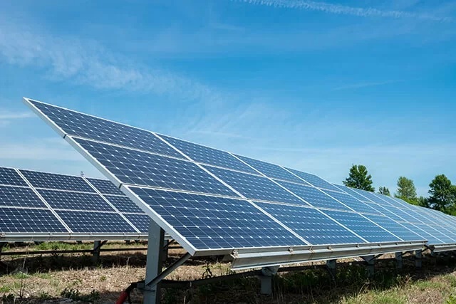 PRODEL inicia projecto de central fotovoltaica em Cabinda