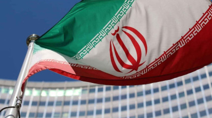 Conselho de Defesa do Ir&atilde;o amea&ccedil;a minar rotas de acesso ao golfo P&eacute;rsico