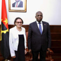 Ministro das Rela&ccedil;&otilde;es Exteriores, T&eacute;te Ant&oacute;nio, reuniu-se com a embaixadora de Fran&ccedil;a acreditada em Angola, Sophie Aubert