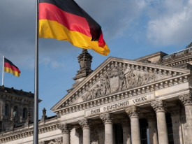 Alemanha aprova pacote para enfrentar aumento do custo do combust&iacute;vel - DR