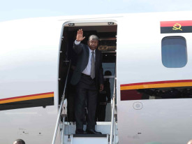 Presidente da Rep&uacute;blica a caminho de Malabo, Guin&eacute; Equatorial - DR