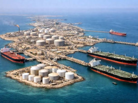 EUA amea&ccedil;am destruir ilha de Kharg se Ormuz n&atilde;o reabrir - DR