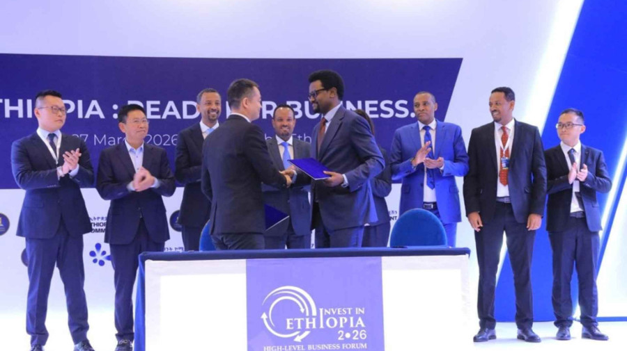 Eti&oacute;pia fecha acordos no valor de 13 mil milh&otilde;es de d&oacute;lares para investimentos