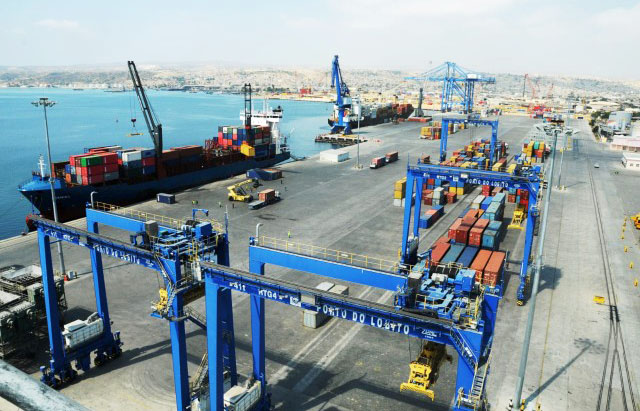Porto de Luanda 