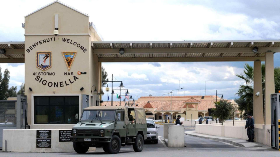 It&aacute;lia recusa uso de base a&eacute;rea na Sic&iacute;lia pelos EUA