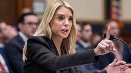 Procuradora-geral dos EUA afastado do cargo por Donald Trump