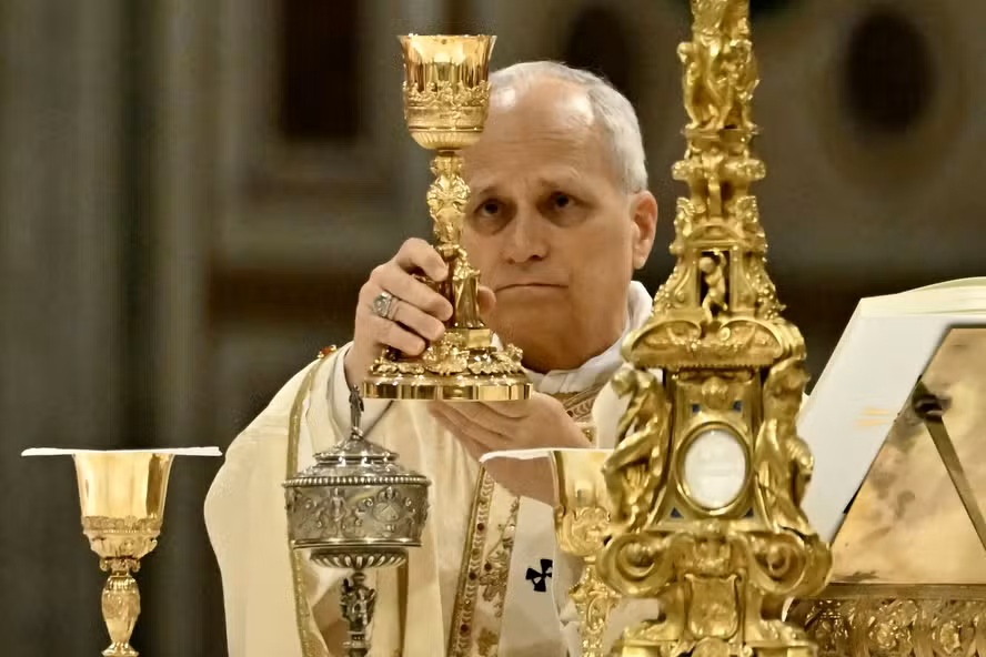 Papa pede a Israel reabertura de di&aacute;logo para "paz justa" na regi&atilde;o