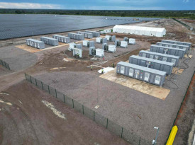 Parque solar fotovoltaico do Luau, na prov&iacute;ncia do Moxico Leste, vai beneficiar mais de 100 mil habitantes - Cedida