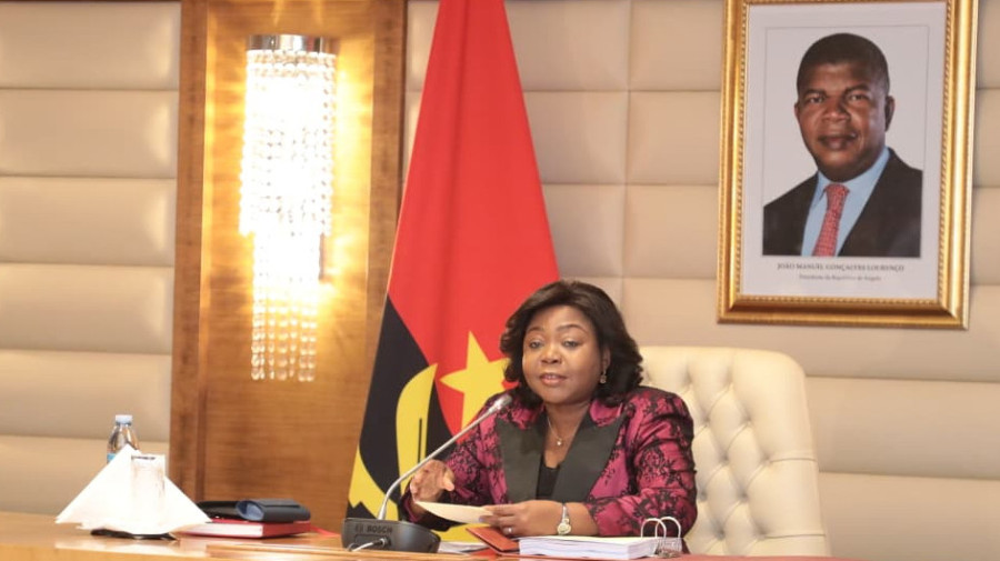 Vice-Presidente da Rep&uacute;blica, Esperan&ccedil;a da Costa, orientou reuni&atilde;o do Conselho Nacional de Via&ccedil;&atilde;o e Ordenamento do Tr&acirc;nsito