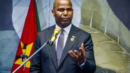 Liquidar a d&iacute;vida de Mo&ccedil;ambique ao FMI foi decis&atilde;o "respons&aacute;vel e corajosa