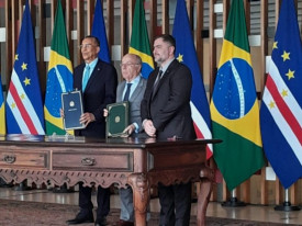 Cabo Verde e Brasil refor&ccedil;am coopera&ccedil;&atilde;o cultural com novo memorando - DR