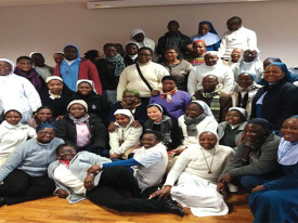 Fi&eacute;is cat&oacute;licos (Arquivo) - Edi&ccedil;&otilde;es Novembro