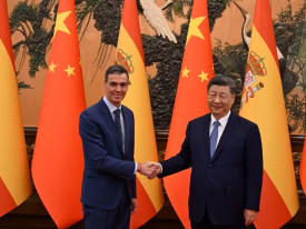 S&aacute;nchez encerra visita &agrave; China j&aacute; a pensar em nova desloca&ccedil;&atilde;o no pr&oacute;ximo ano - DR