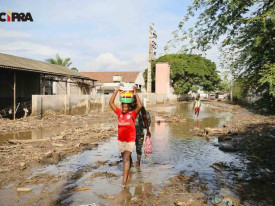 Transbordo do rio Cavaco, em Benguela, com consequ&ecirc;ncias directas na vida das pessoas e provoca danos materiais materiais incalcul&aacute;veis - CIPRA