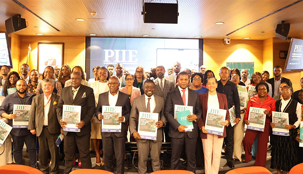 Lan&ccedil;amento da plataforma 